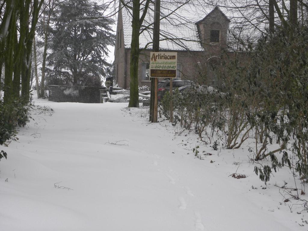 B&B Artiriacumhoeve Zedelgem Buitenkant foto