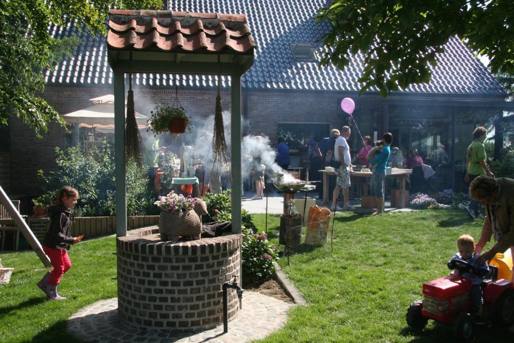B&B Artiriacumhoeve Zedelgem Buitenkant foto