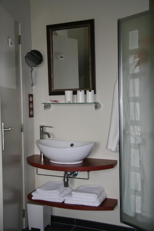 B&B Artiriacumhoeve Zedelgem Buitenkant foto