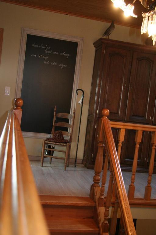 B&B Artiriacumhoeve Zedelgem Buitenkant foto